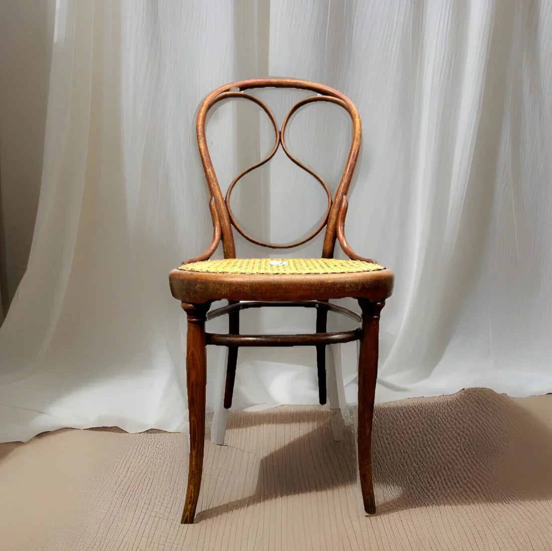 Thonet Stuhl Nr. 1 ab 1850 Geschichte, Wert und Sammlerstück erkennen
