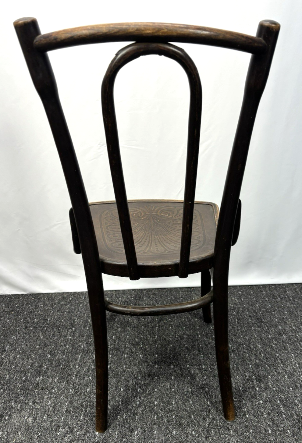 Bistrostuhl Kaffeehaus Prägesitz Art Deco Massivholz Antik