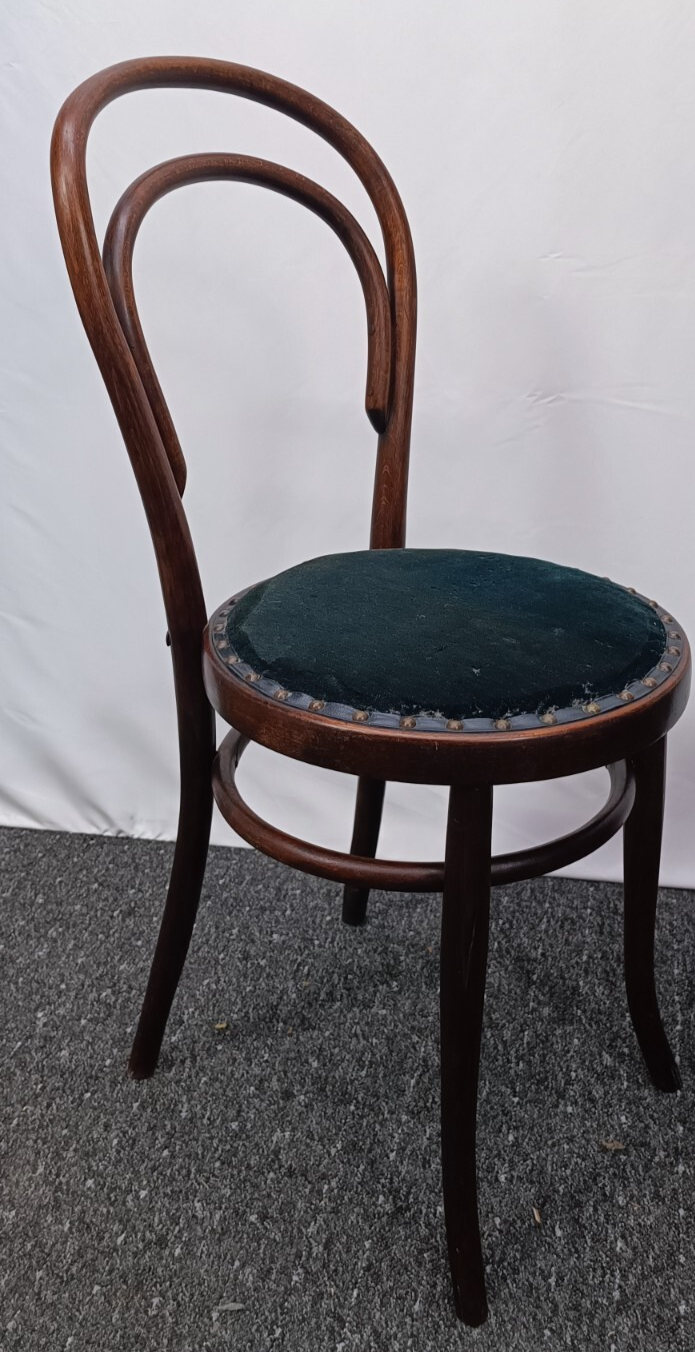 1 von 2 Stuhl im Stil Thonet Nr. 14 England Vintage Antik  Bugholz Manchester