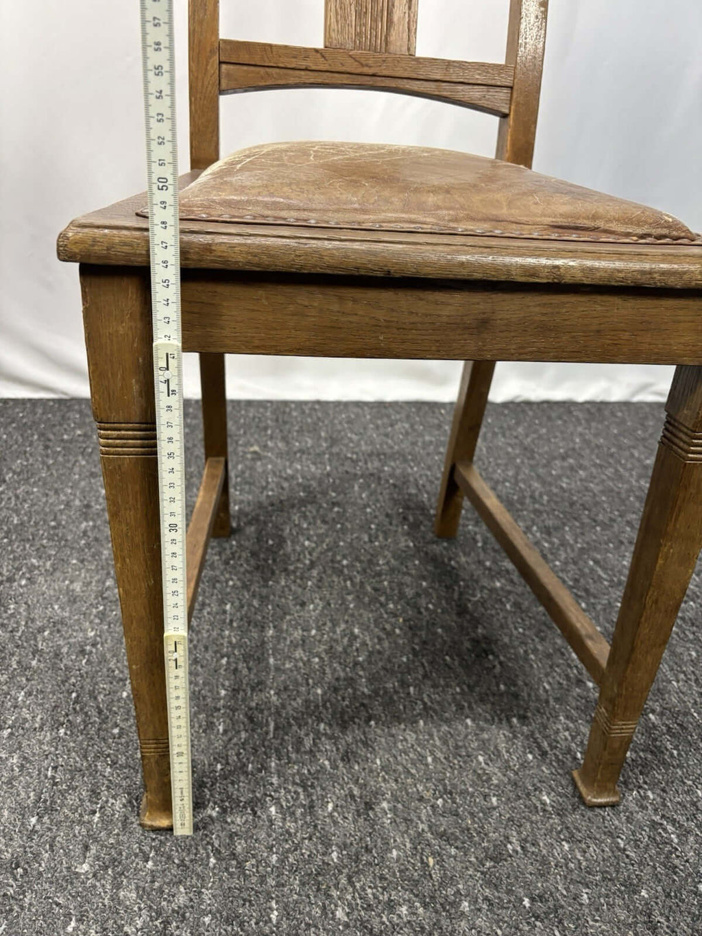 1 von 3  Bistrostuhl Kaffeehaus Art Deco Holz Leder zum Aufarbeiten