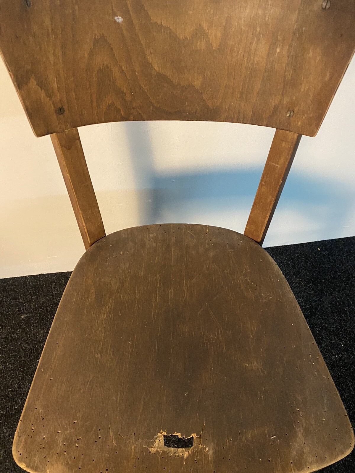 1 von 2 Original Thonet Kaffeehaus Frankfurter Stuhl Bauhaus beschädigt