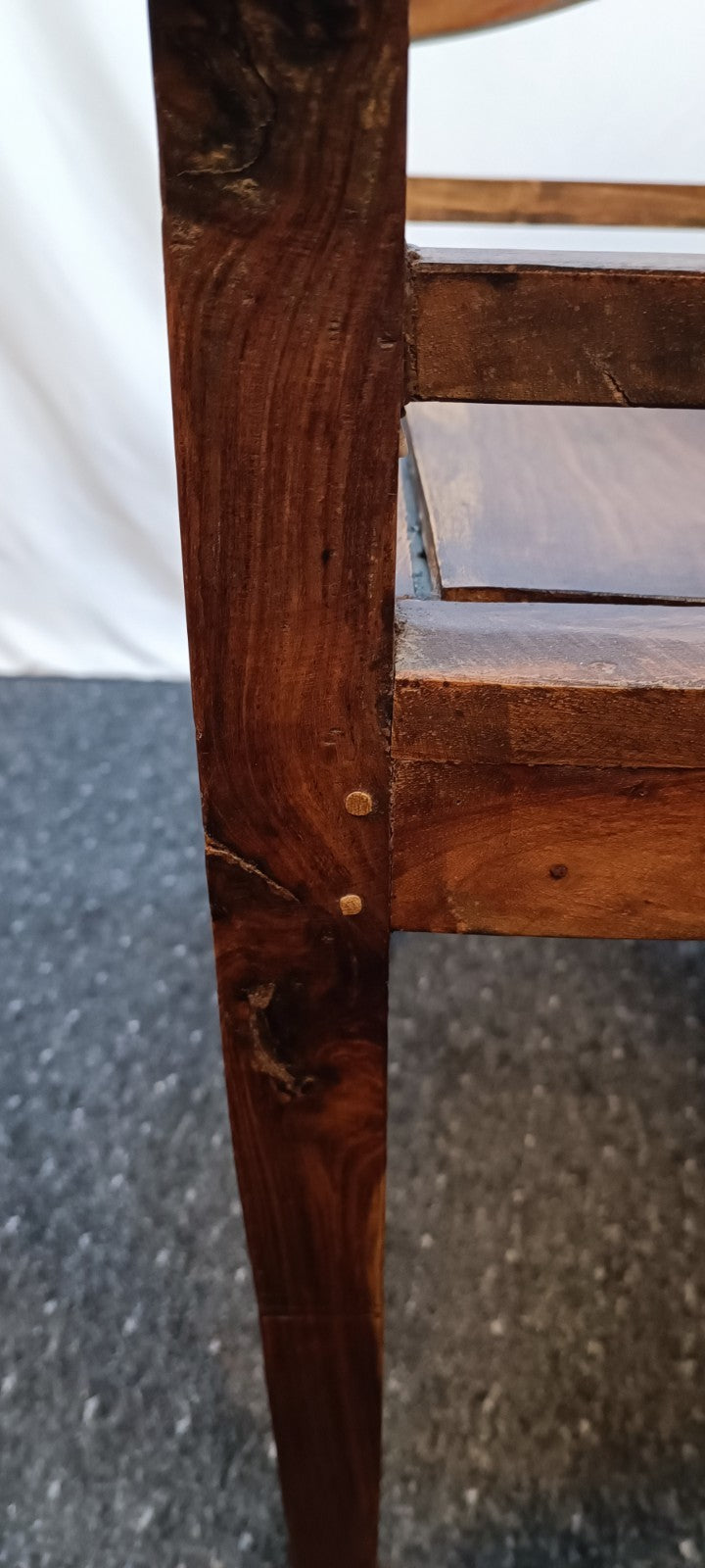 1 von 2 Teakholz Stuhl Kolonialstil Massiv Armlehne Vintage Esszimmer Sessel