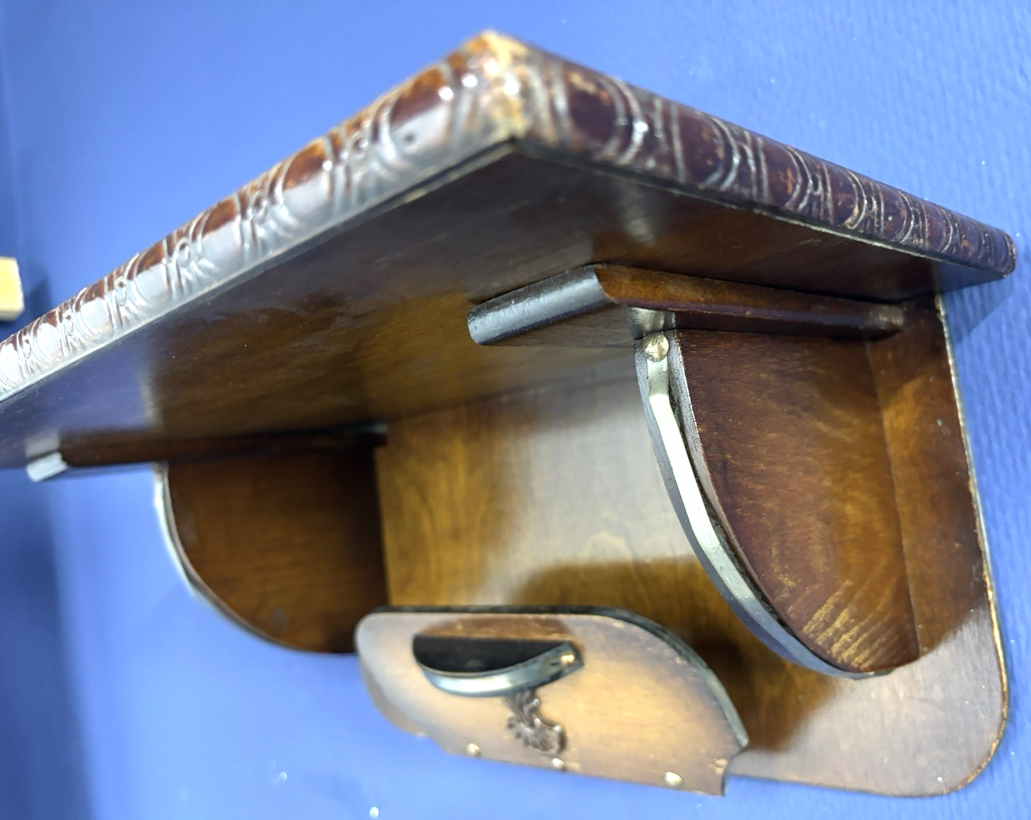 Regalbrett/ Ablage mit Schlüsselhalter Massivholz Art Deco Antik