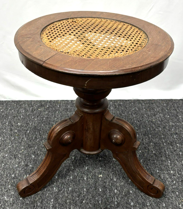 Hocker Rund Dreibein Massivholz Gusseisen Wiener Geflecht Art Deco Antik