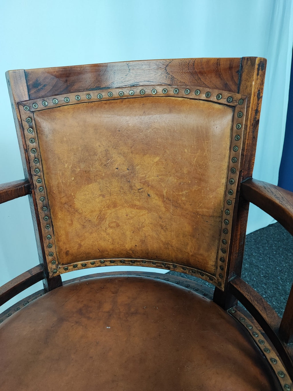 Arts Crafts Armlehnstuhl Leder Massivholz Vintage Ziernägel Herrenzimmer Braun