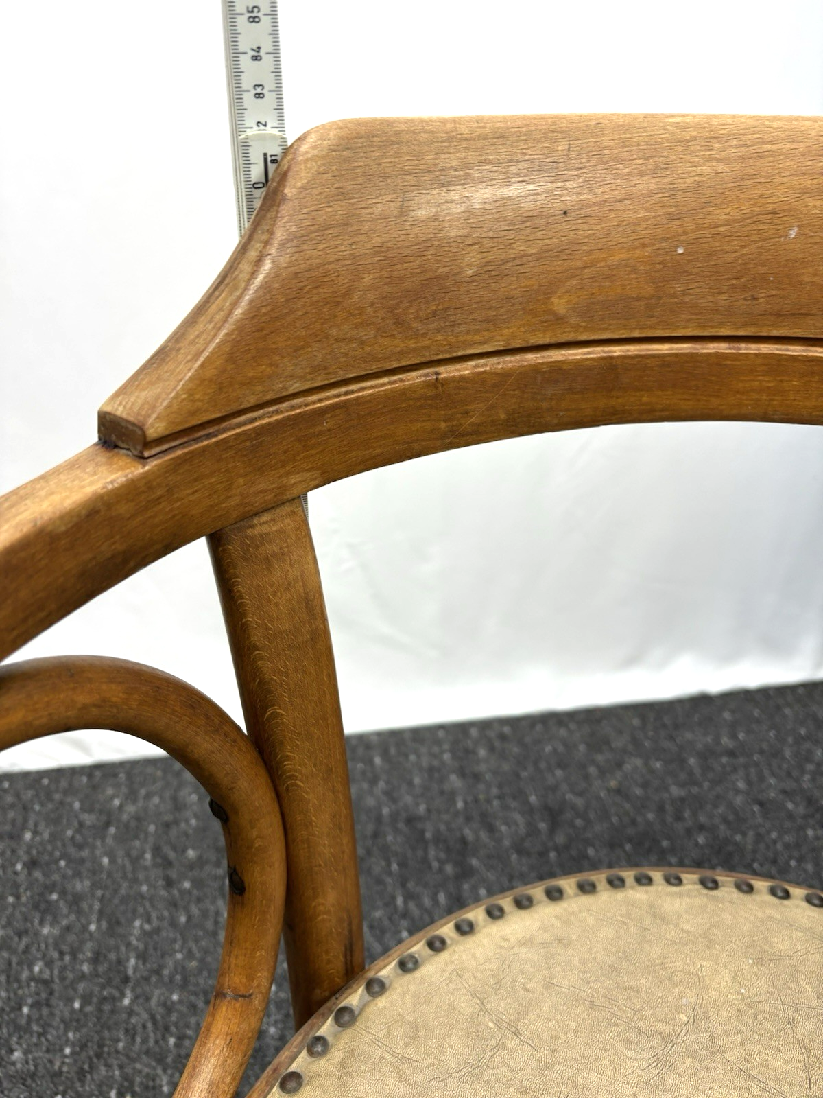 1 von 2 Armlehnstuhl  MUNDUS / Thonet Holz  Art Deco Bauhaus Büro Stuhl Leder