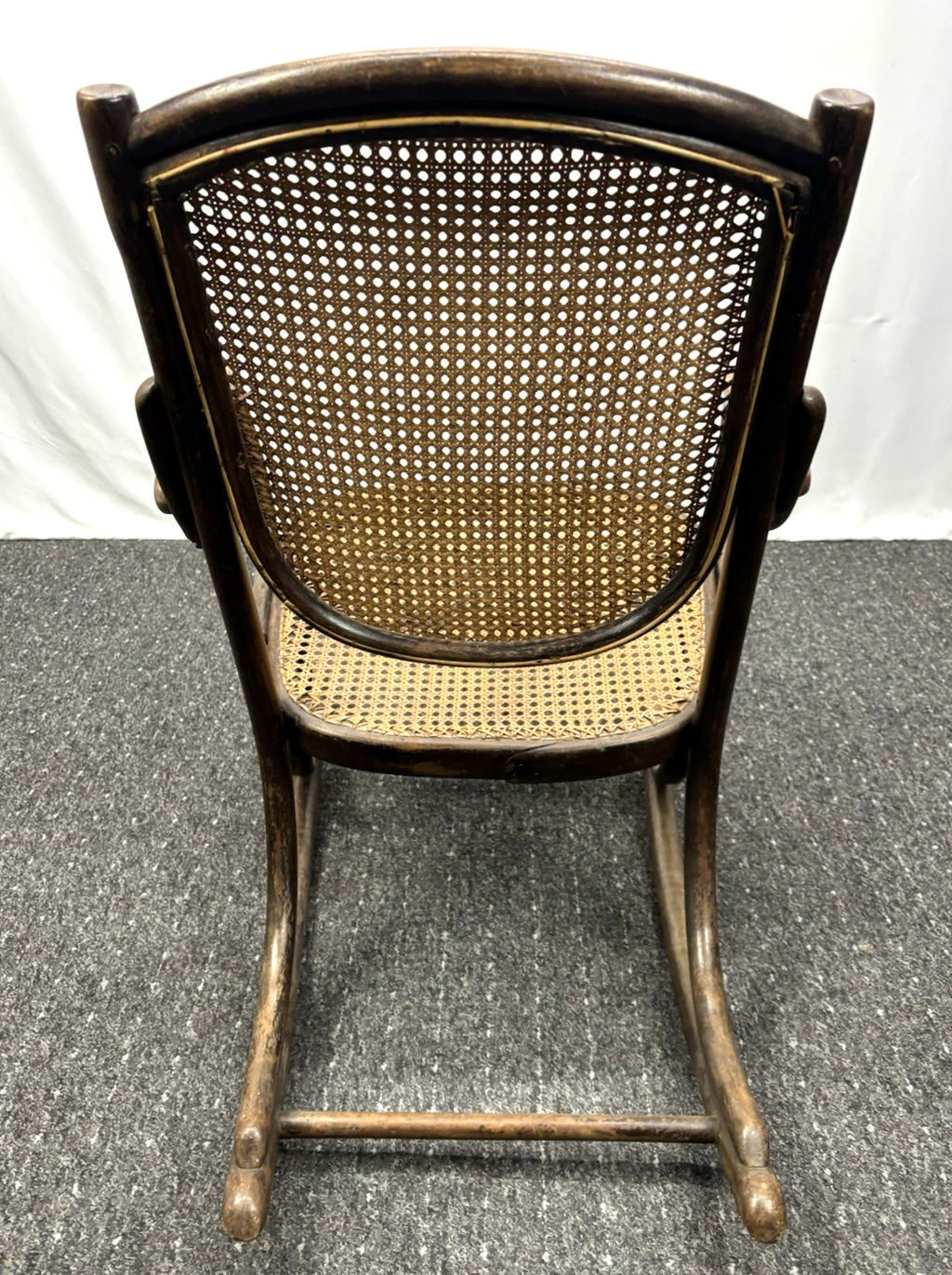 Thonet Schaukelstuhl Bugholz Wiener Geflecht Vintage Original Bentwood Antik