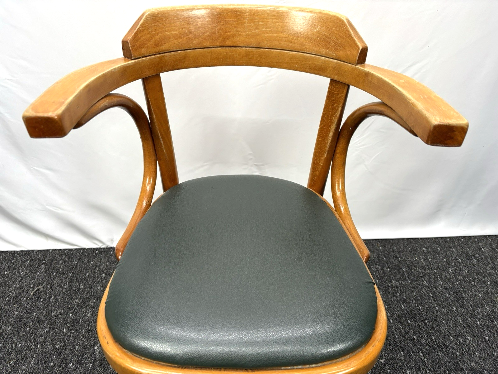 1 von 2 Armlehnstuhl Kaffeehaus Gropius Bugholz Art Deco Vintage