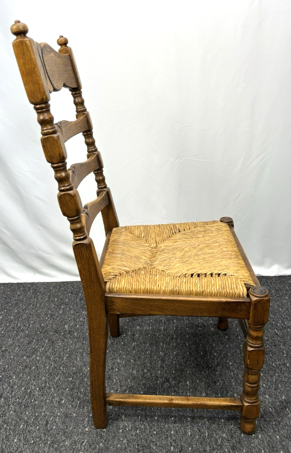 Castle Furniture Stuhl – Massivholz, Geflochtene Sitzfläche, Landhausstil – Top