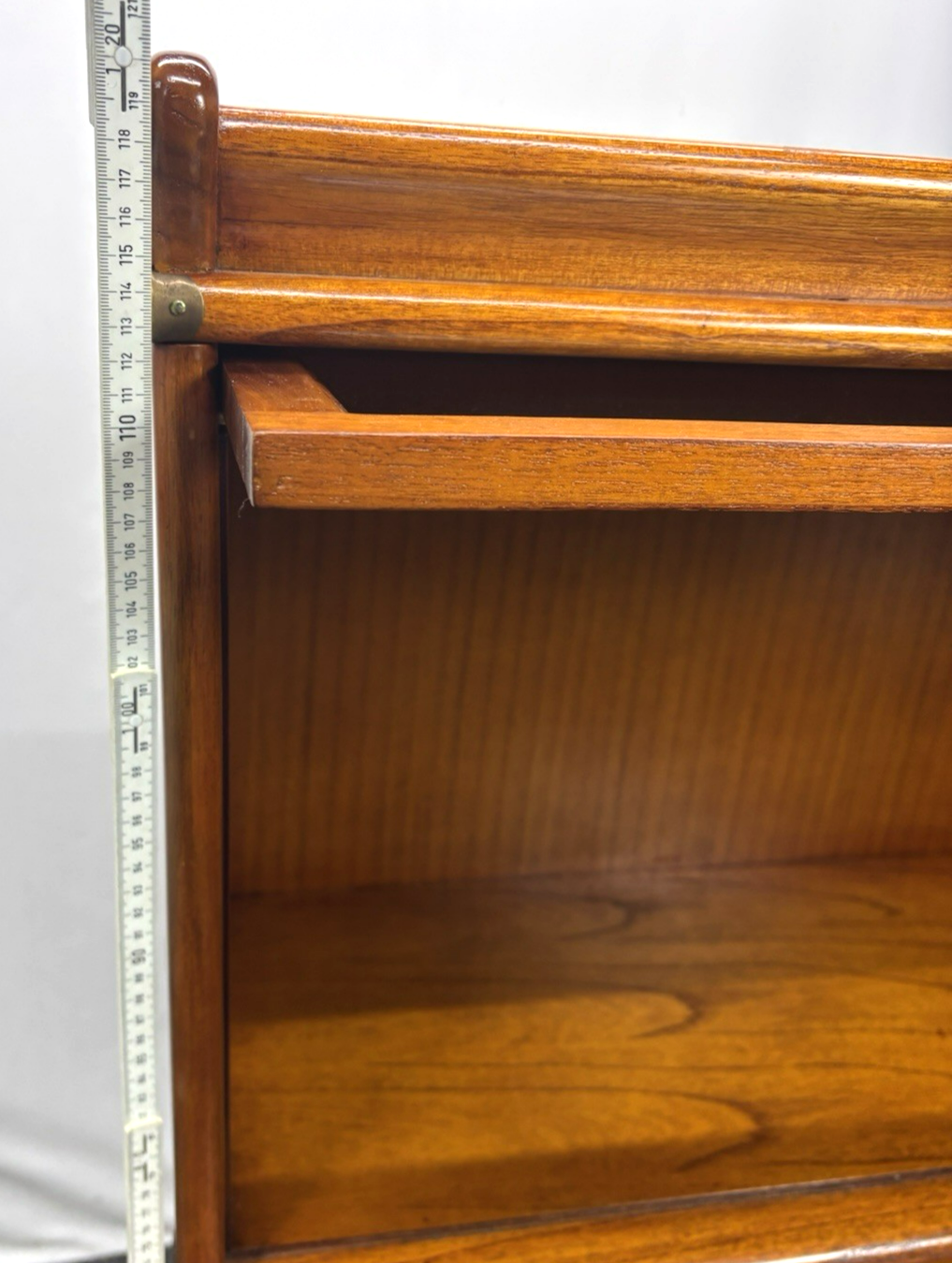 Globe Wernicke Schrank Vitrine Vintage