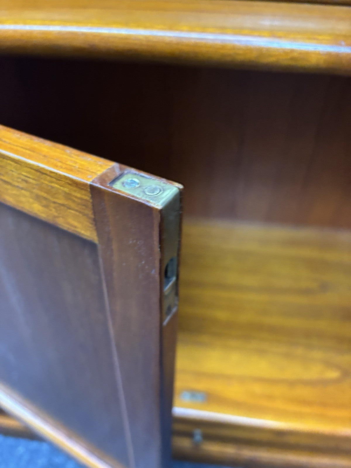 Globe Wernicke Schrank Vitrine Vintage