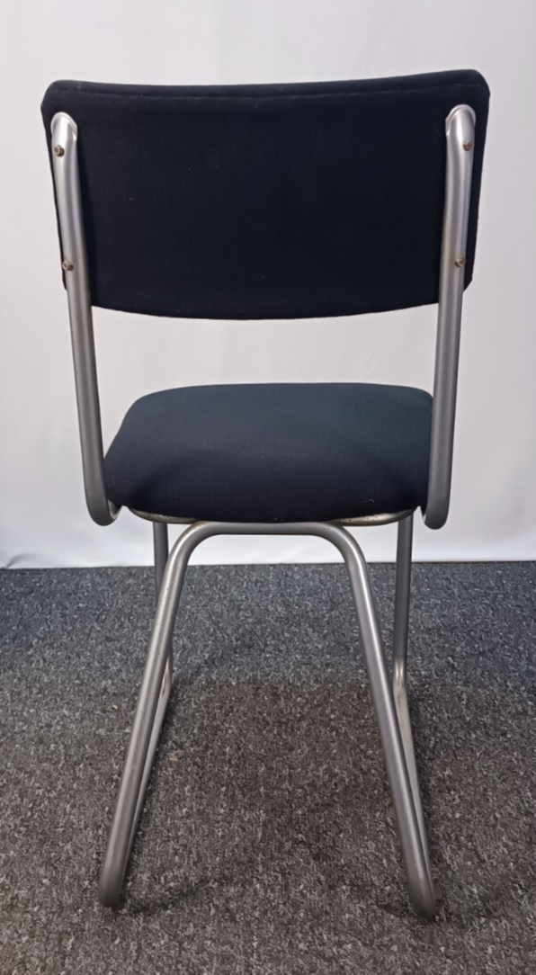 1 von 2 Stühlen Stuhl Bauhaus Stahlrohr Vintage Stahlrohrmöbel Gispen Stil