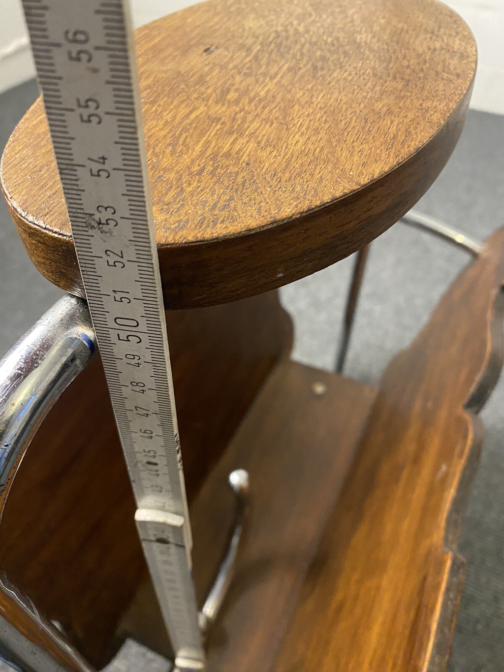 Beistelltisch Rauchertisch Zeitungsständer Stahlrohrmöbel Chrom Bauhaus Art Deco