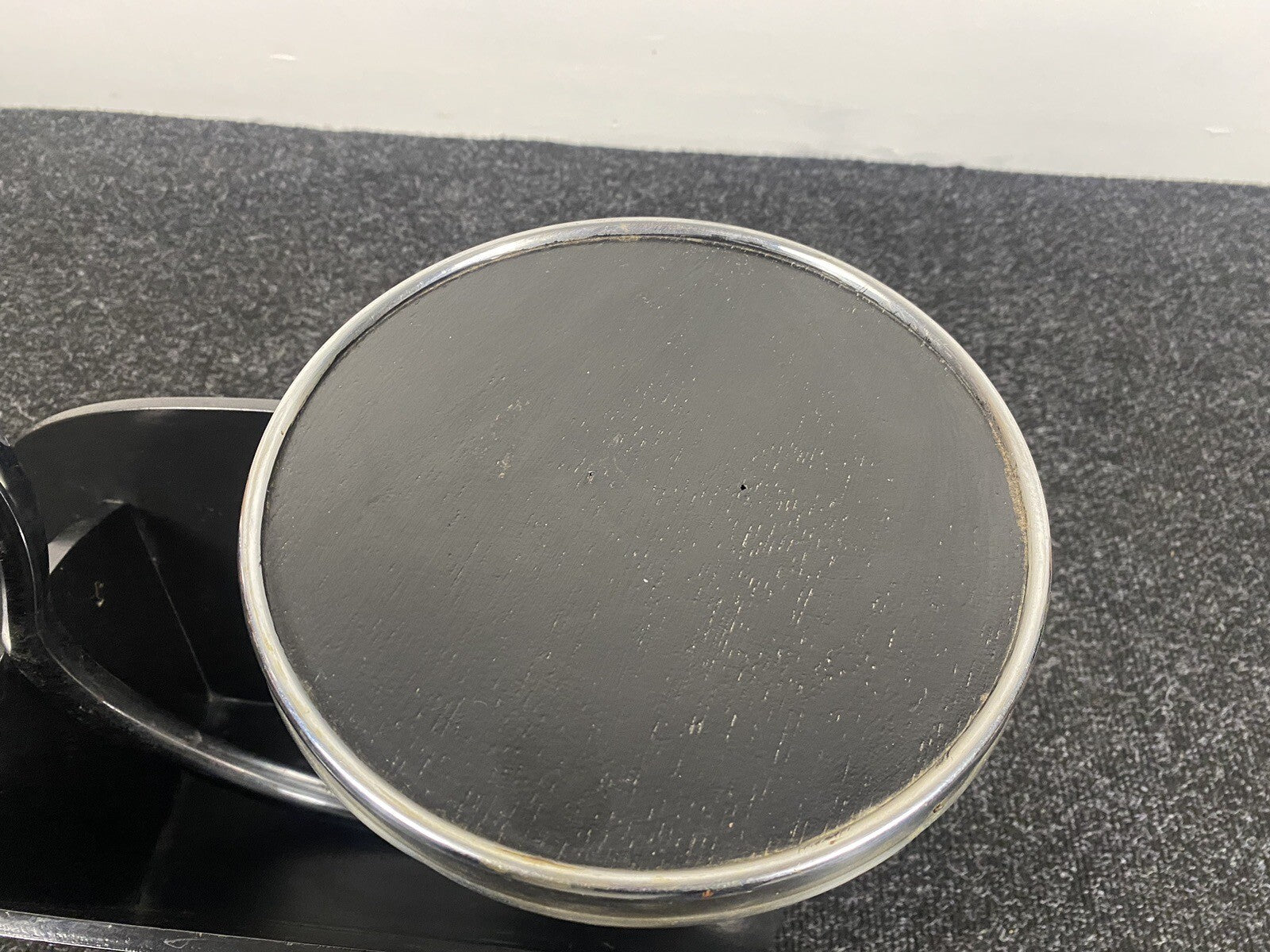 Rauchertisch Zeitungsständer Stahlrohrmöbel Bauhaus  Aschenbecher