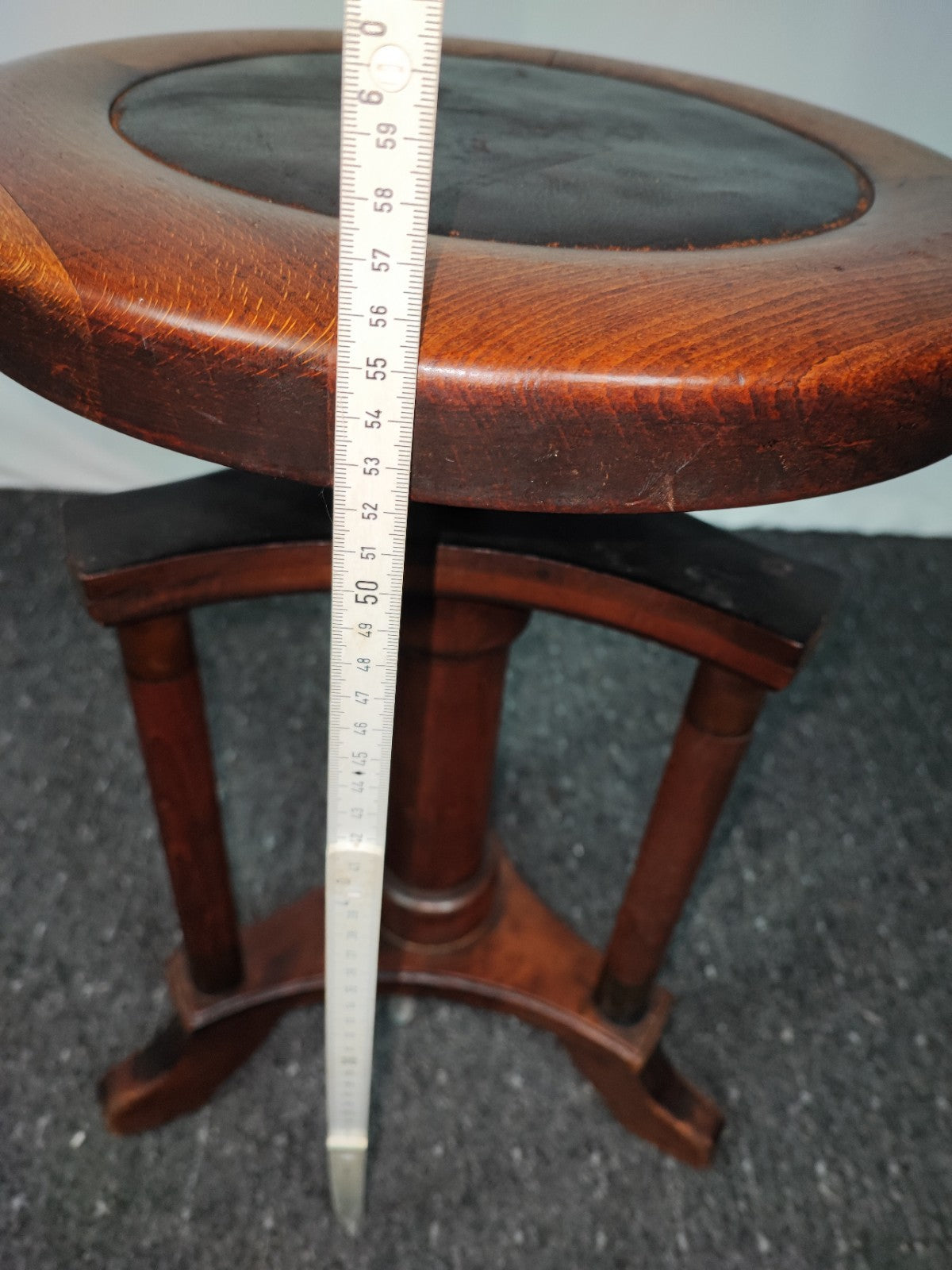 Klavierhocker Gründerzeit Drehhocker Massivholz höhenverstellbar Spindelhocker