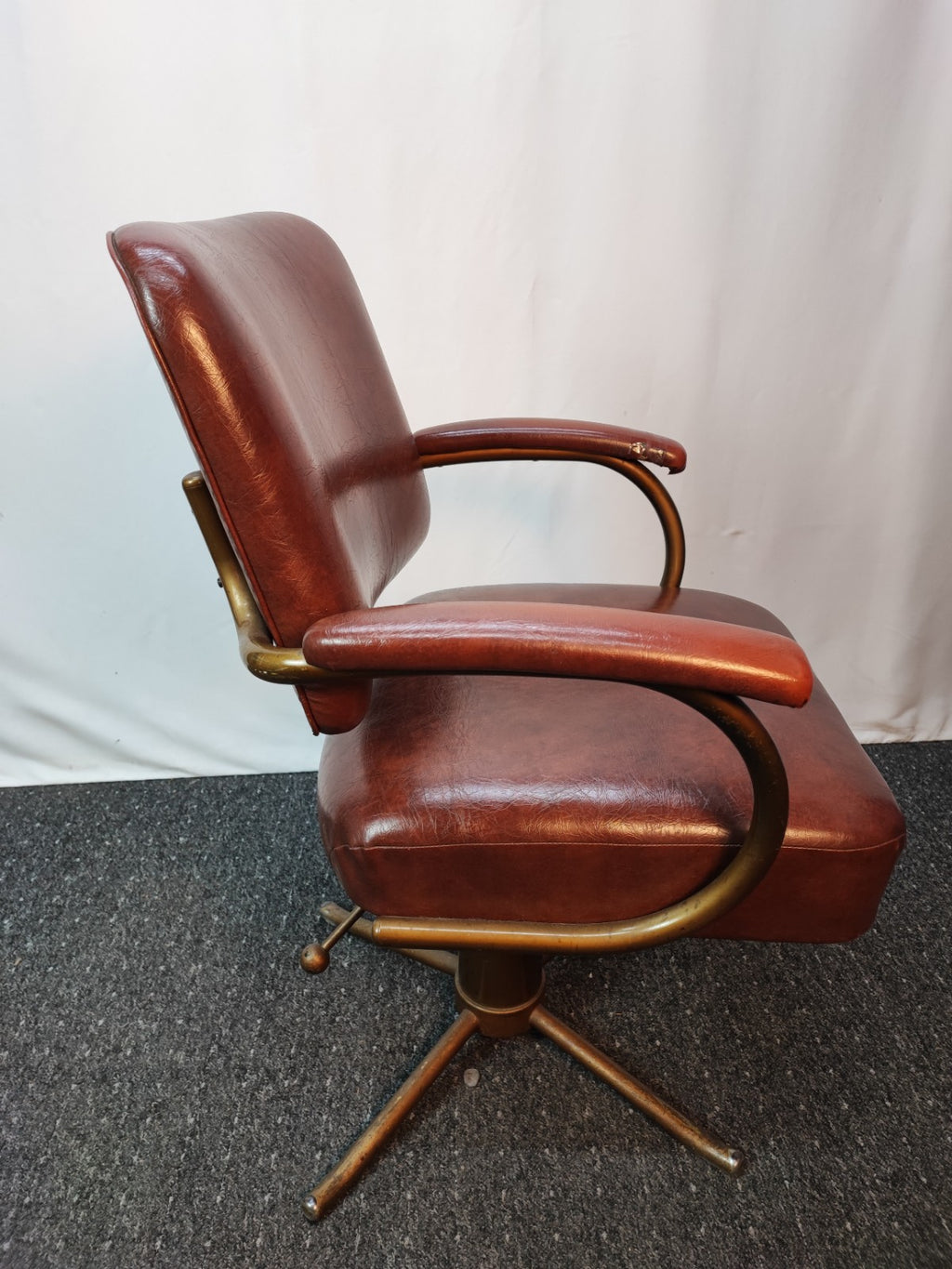 Vintage USA Bürostuhl 60er Drehstuhl Messing Leder Mid-Century Office Retro