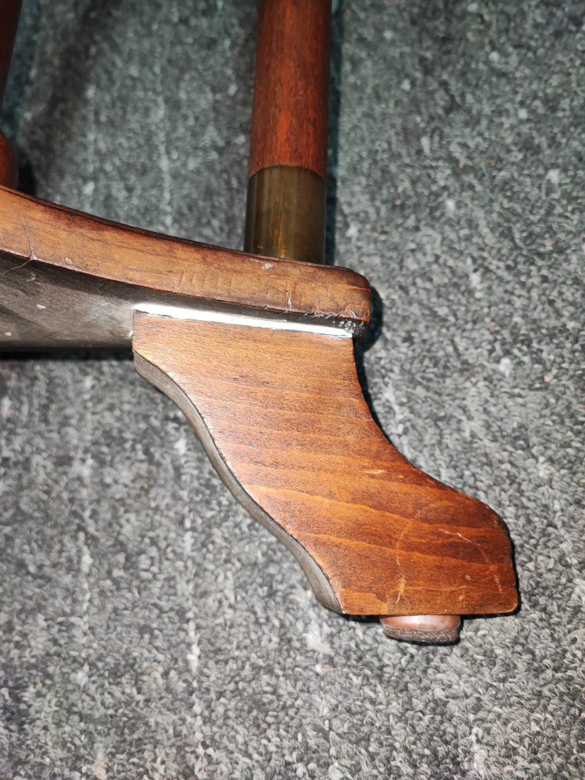 Klavierhocker Gründerzeit Drehhocker Massivholz höhenverstellbar Spindelhocker