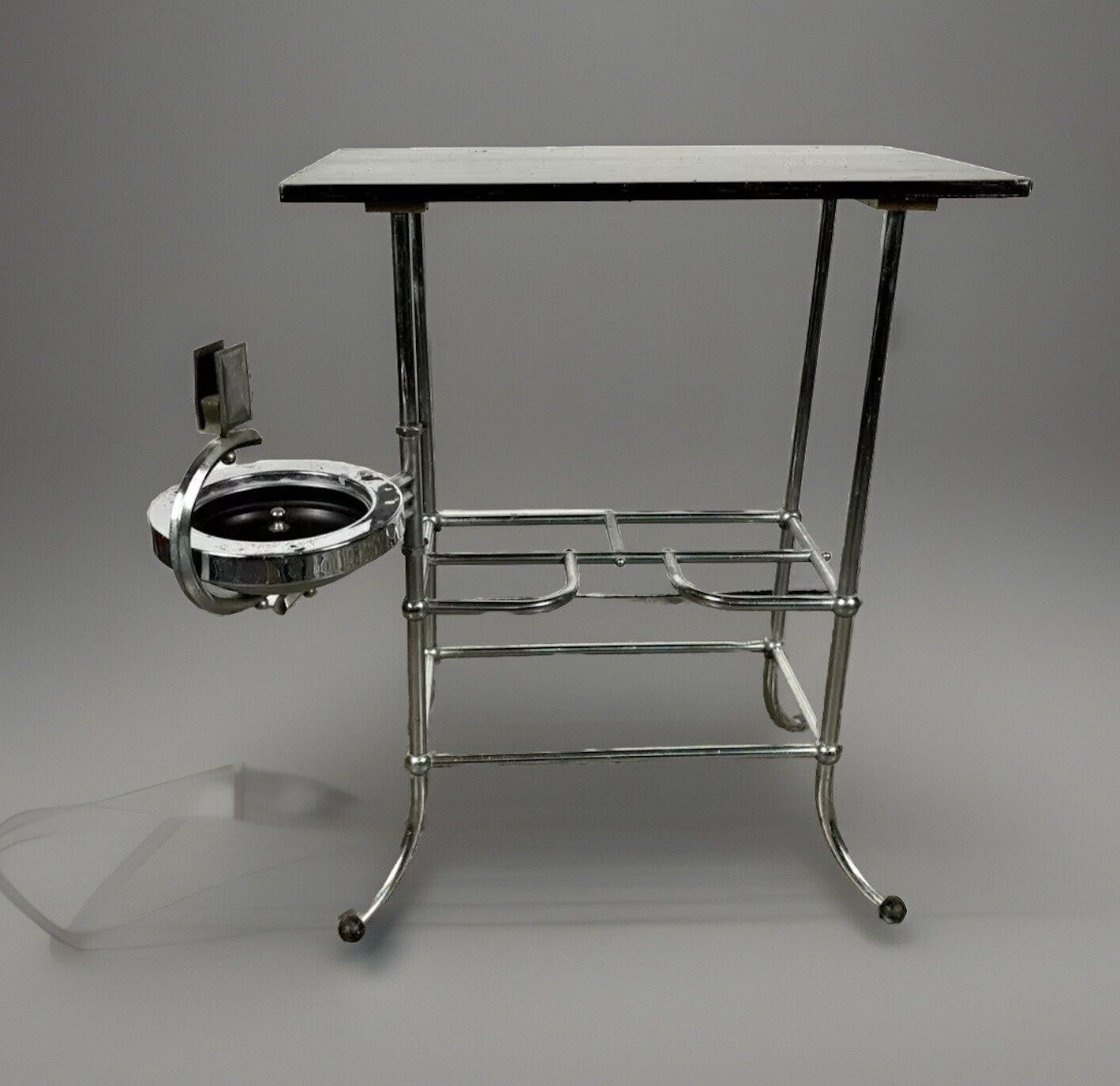 Rauchertisch Stahlrohr Beistelltisch Art Deco Bauhaus schwenkbar