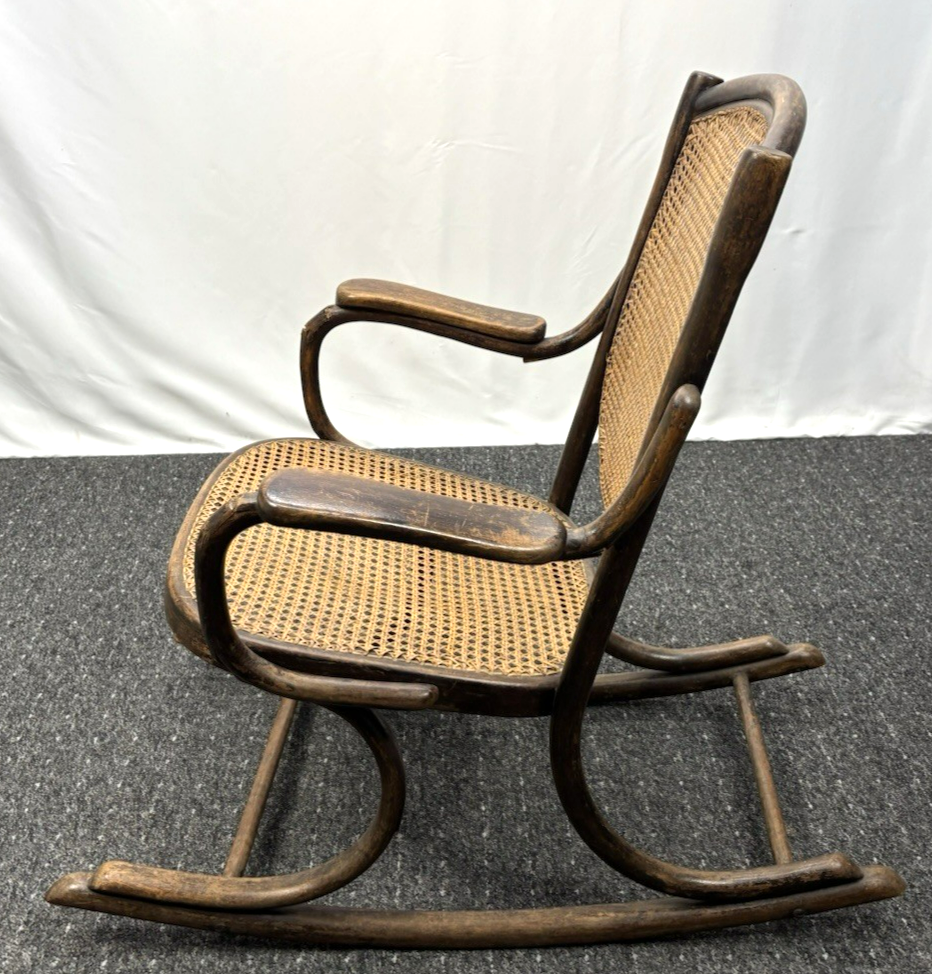 Thonet Schaukelstuhl Bugholz Wiener Geflecht Vintage Original Bentwood Antik