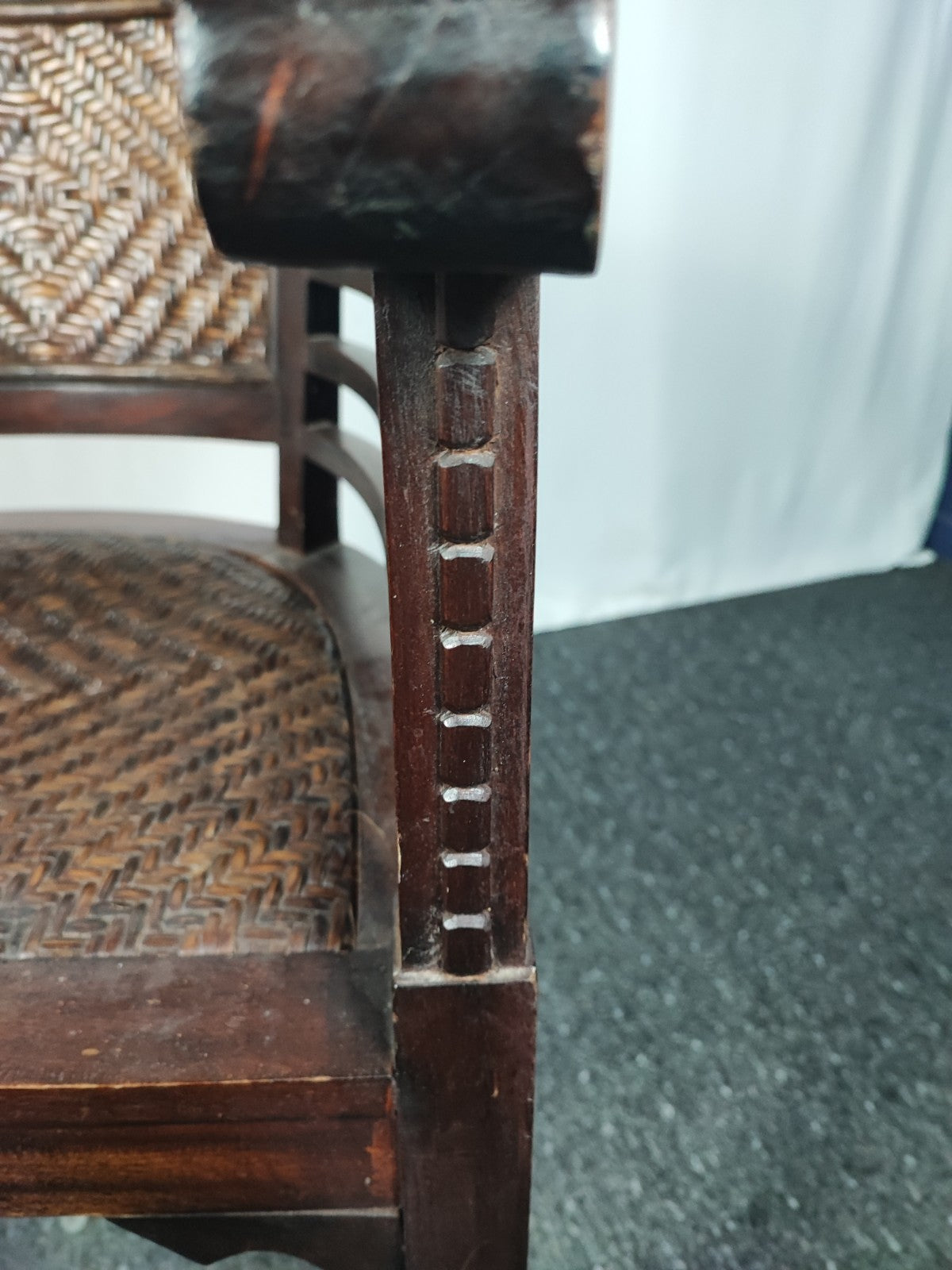 Kolonialstil Armlehnstuhl Massivholz Rattan Sessel Korbstuhl Wohnzimmer Braun