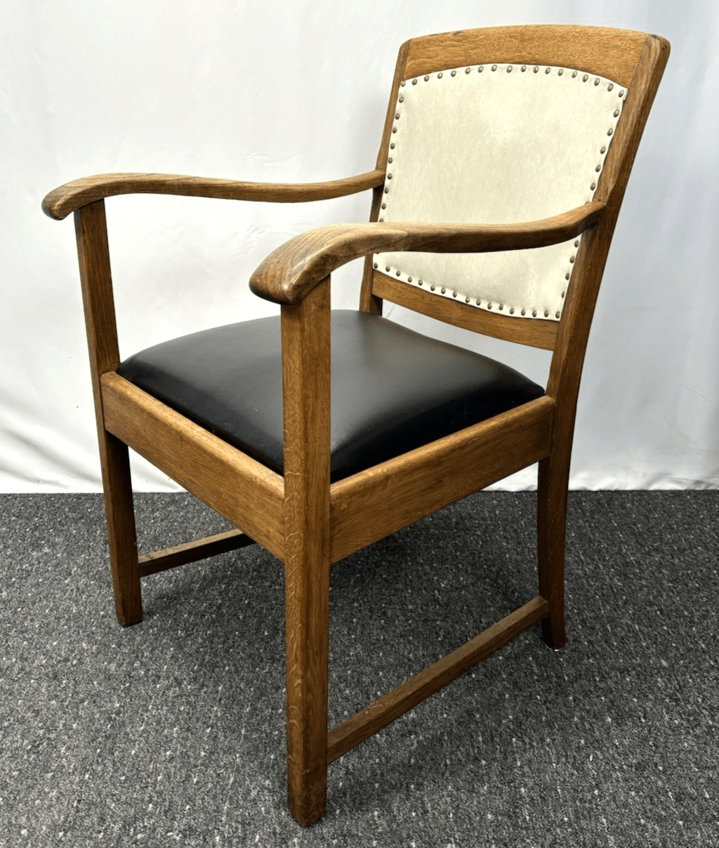1 von 2 Hochwertiger Holzstuhl mit Armlehnen Klassisch & Stabil Art Deco Vintage - Wesel Antik Kunst Vintage