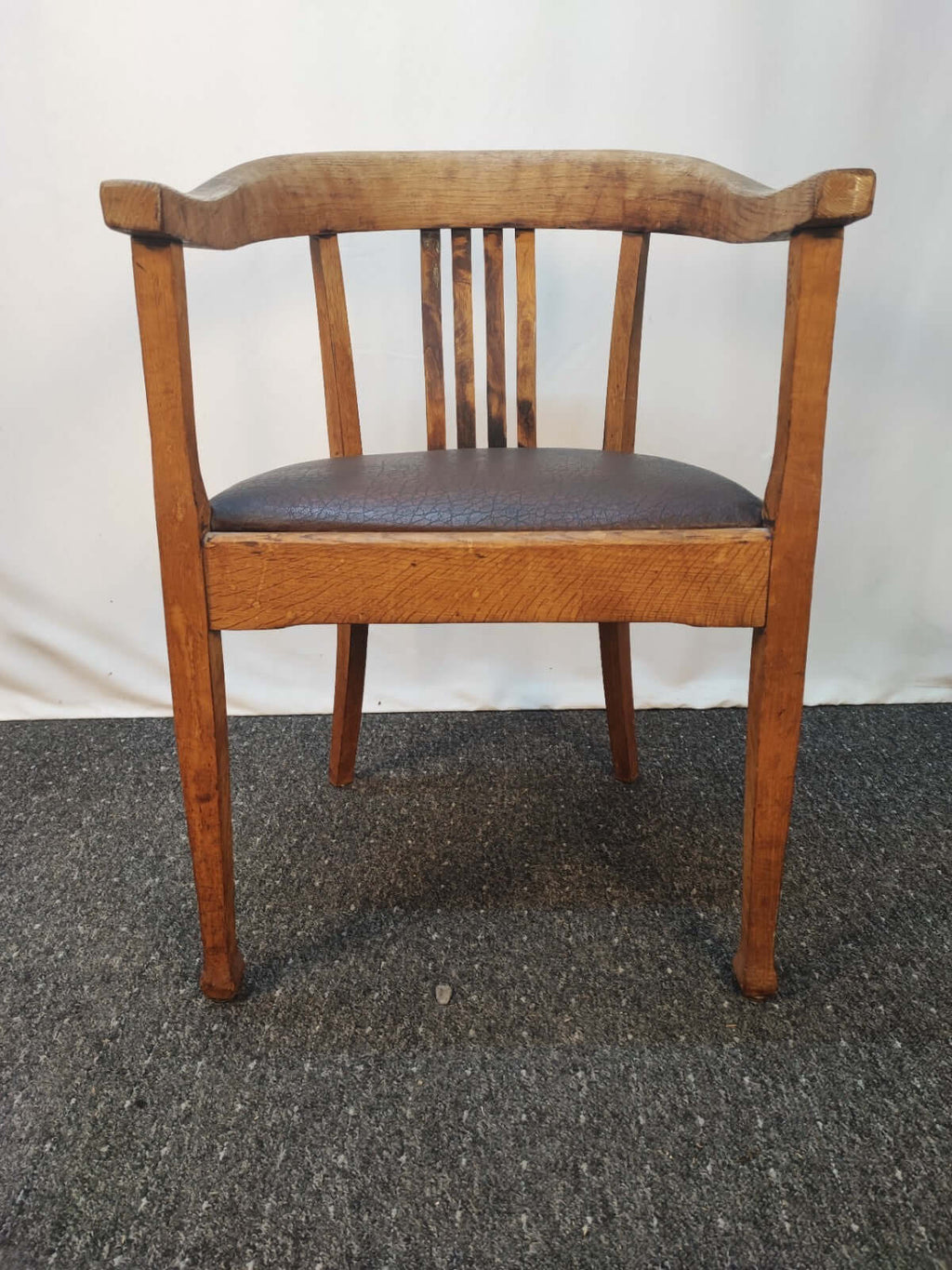 Antiker Bibliotheksstuhl Tonnenlehne um 1900 Eiche Massiv Armlehnstuhl Vintage