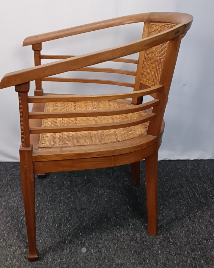 Antiker Kolonialstil Sessel Rattangeflecht Armlehnstuhl Tropenholz Original