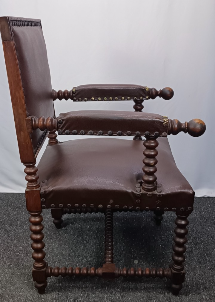 Gründerzeit Armlehnstuhl 1880-1900 Historismus Leder Spulenbeine Original