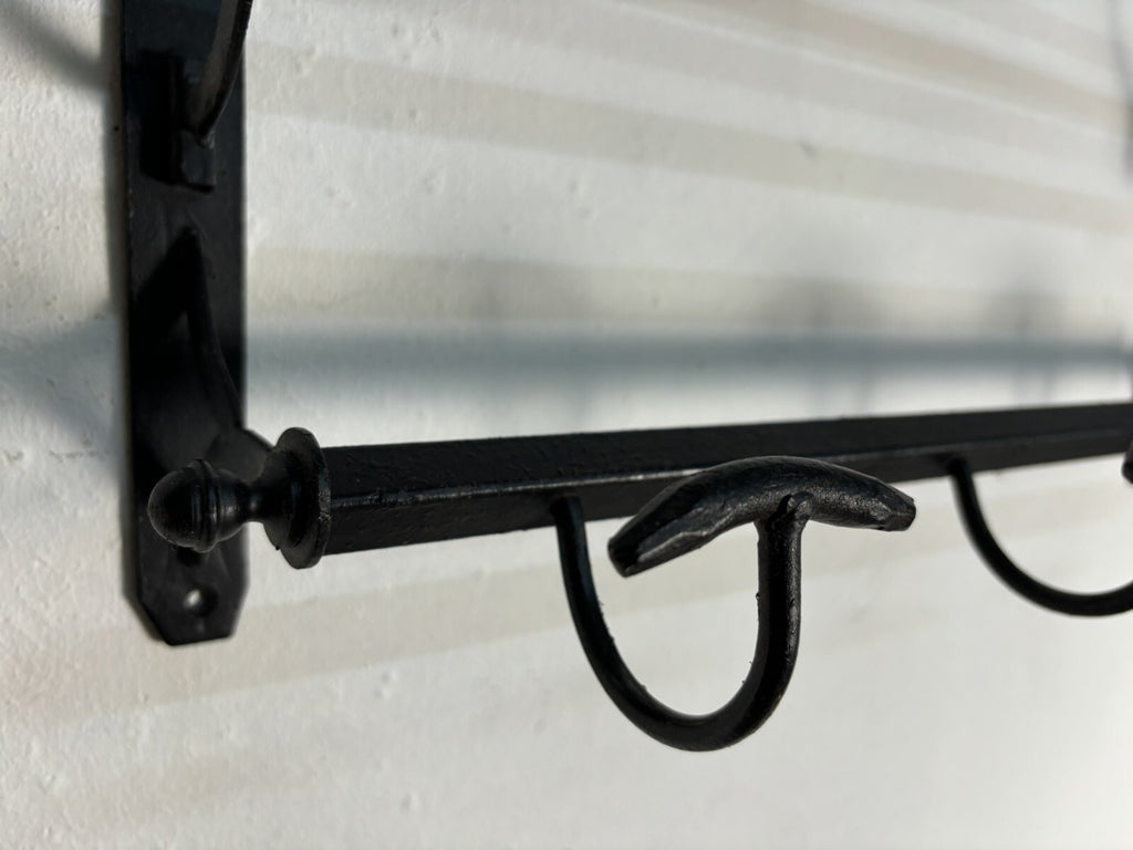 Wandgarderobe Stahlrohr schwarz mit Hutablage Art Deco Bauhaus 