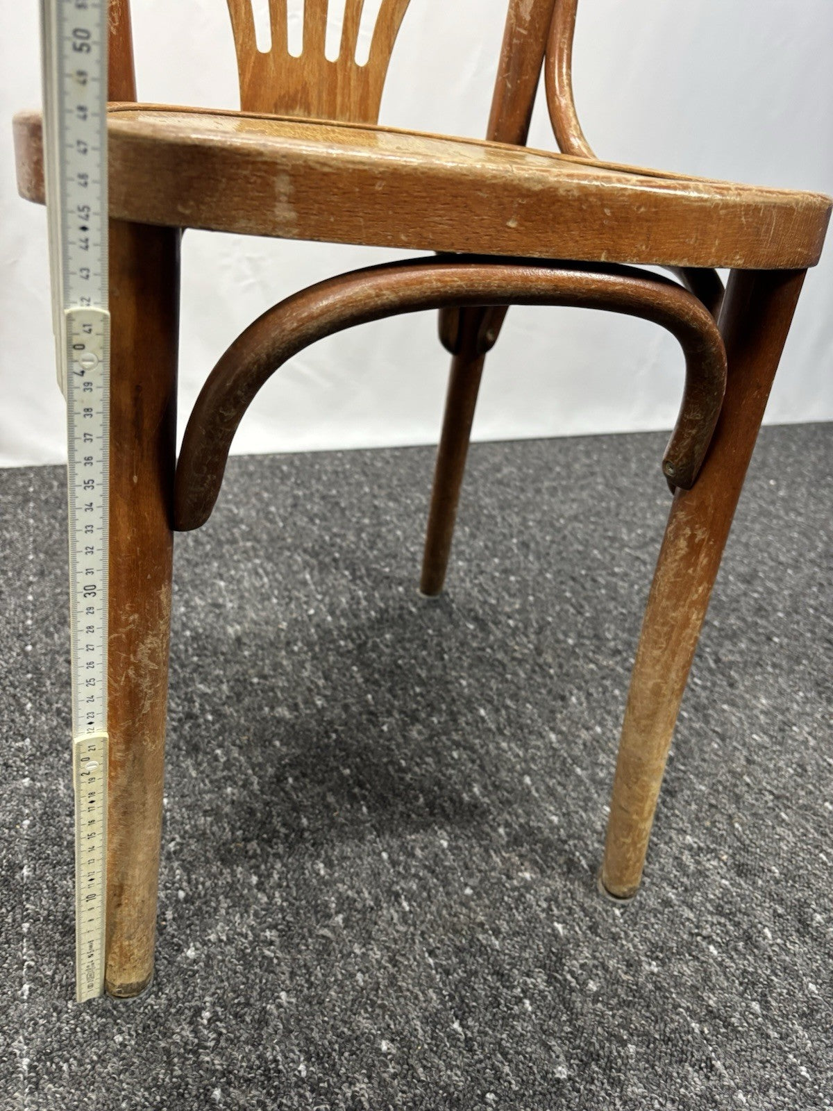 1 von 4 Kaffeehausstuhl Vollholz Art Deco Vintage für Bastler