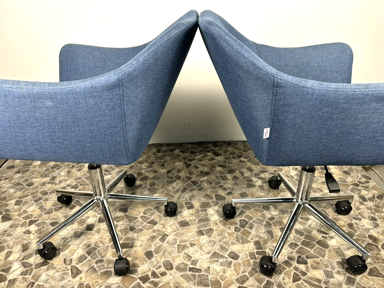 1 von 2 Büro/ Esszimmer Drehstuhl Höhenverstellbar Vintage Blue Fabric