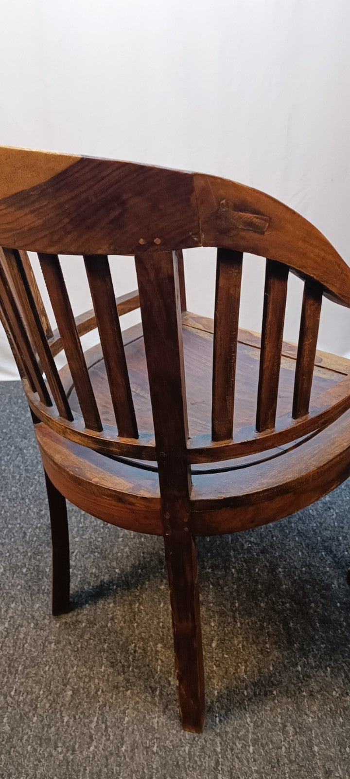 1 von 2 Teakholz Stuhl Kolonialstil Massiv Armlehne Vintage Esszimmer Sessel