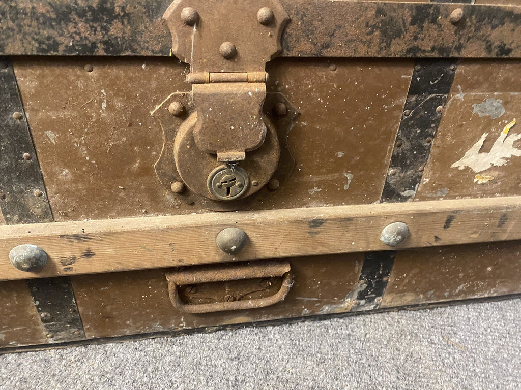 Antiker Koffer, Metall/ Holz, Truhe, Tisch, Holland, Niederlande