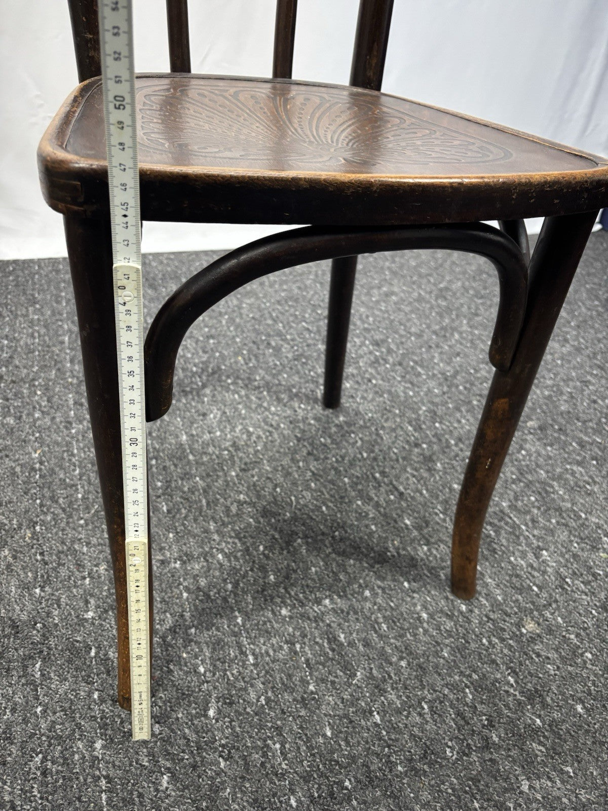 orig. Cosmos (ehem. Thonet) Bistrostuhl Kaffeehaus Prägesitz Art Deco Massivholz