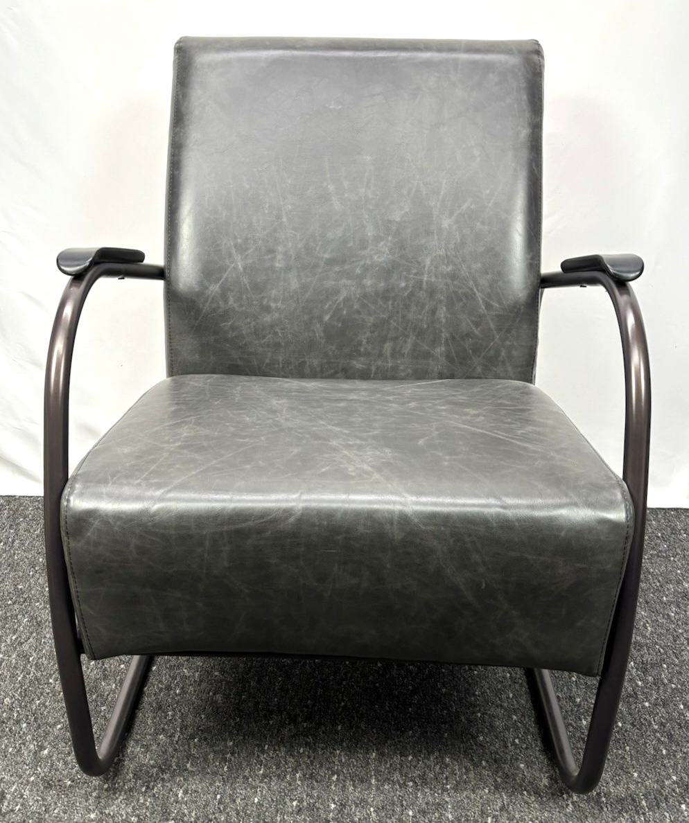 1 von 2 Sessel Bauhaus Stahlrohr Leder Freischwinger Fauteuil Thonet Gispen