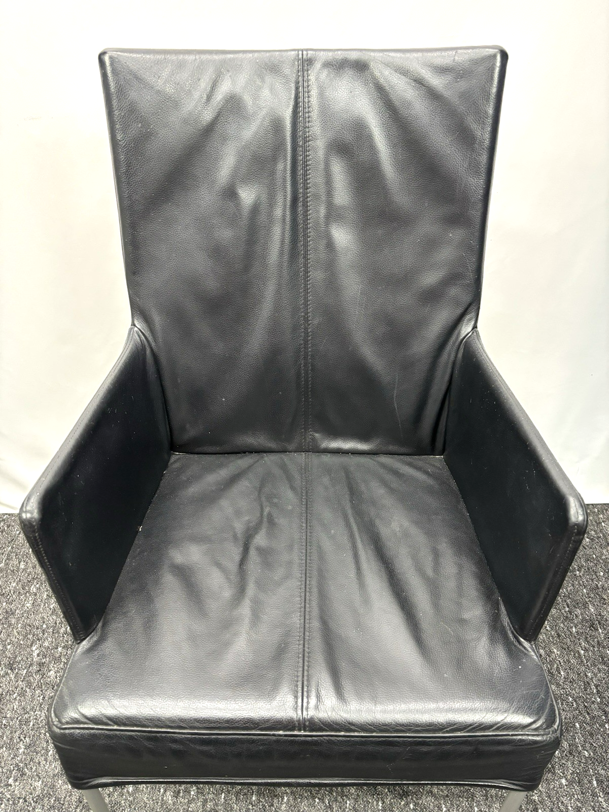 1 von 2 Hochlehner Esszimmer Armlehnstuhl Leder Vintage Stahlrohr schwarz