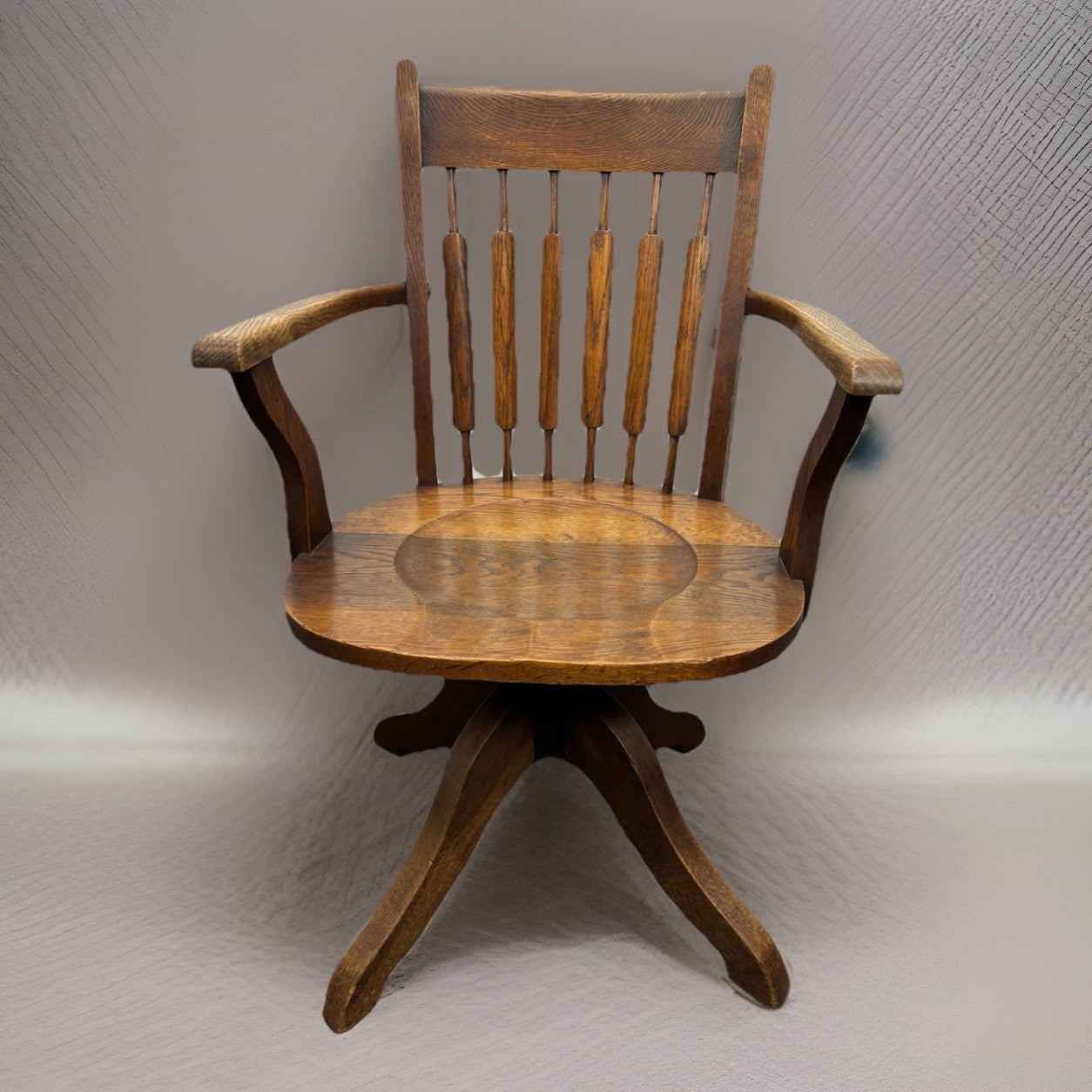 Antiker Direktionsstuhl Art Déco Massivholz Armlehnen Bürostuhl 1930er Drehbar