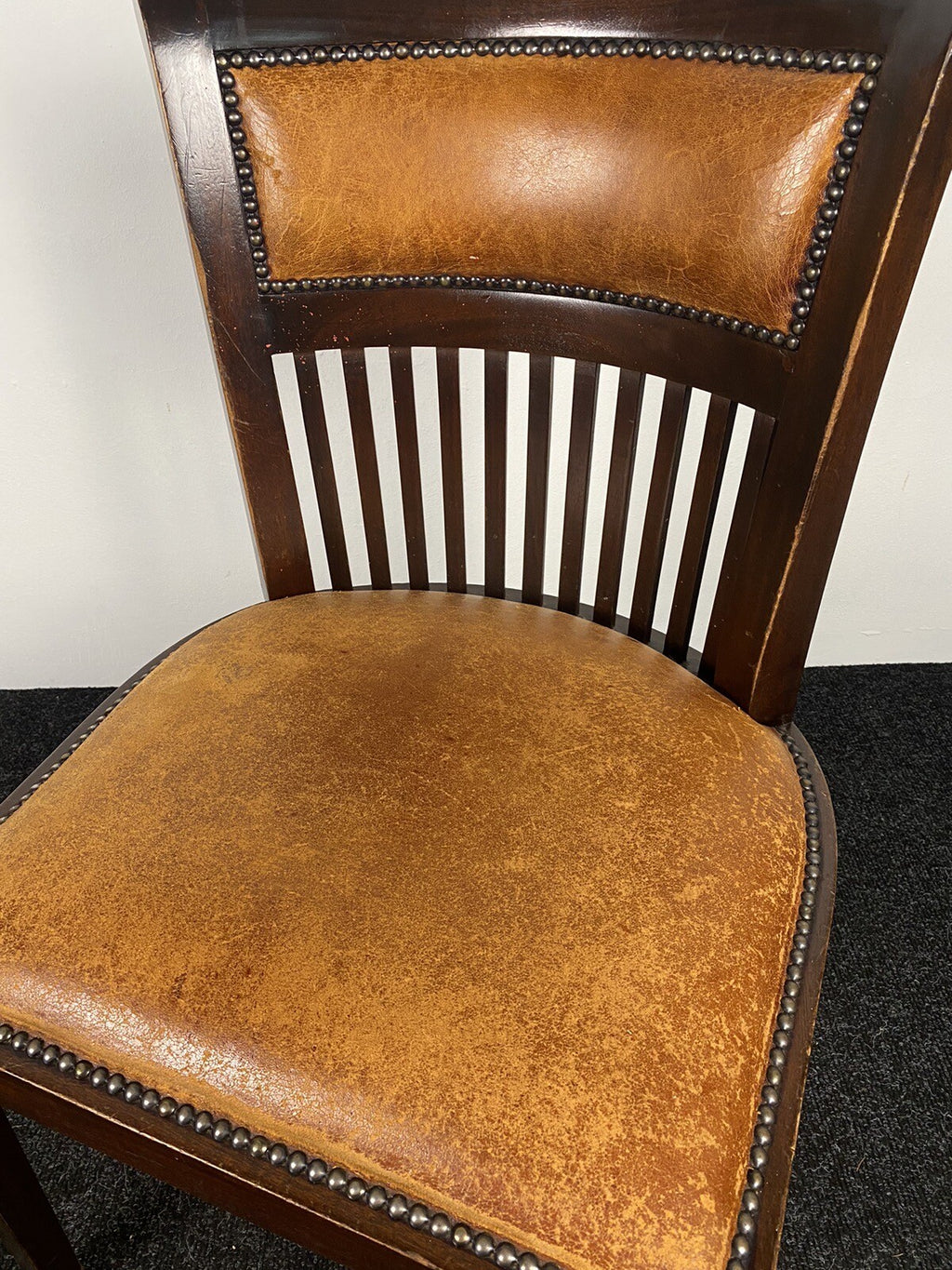 1 von 2 Hochlehnstuhl ArtDeco Leder extra breit, Büro, Esszimmer