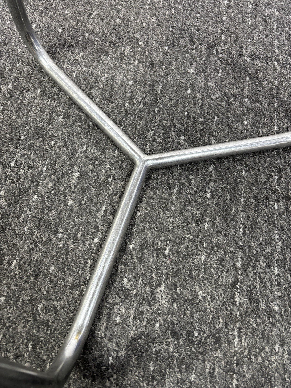 Beistelltisch Stahlrohrmöbel Rund nach Marcel Breuer 50er Jahre Bistrotisch