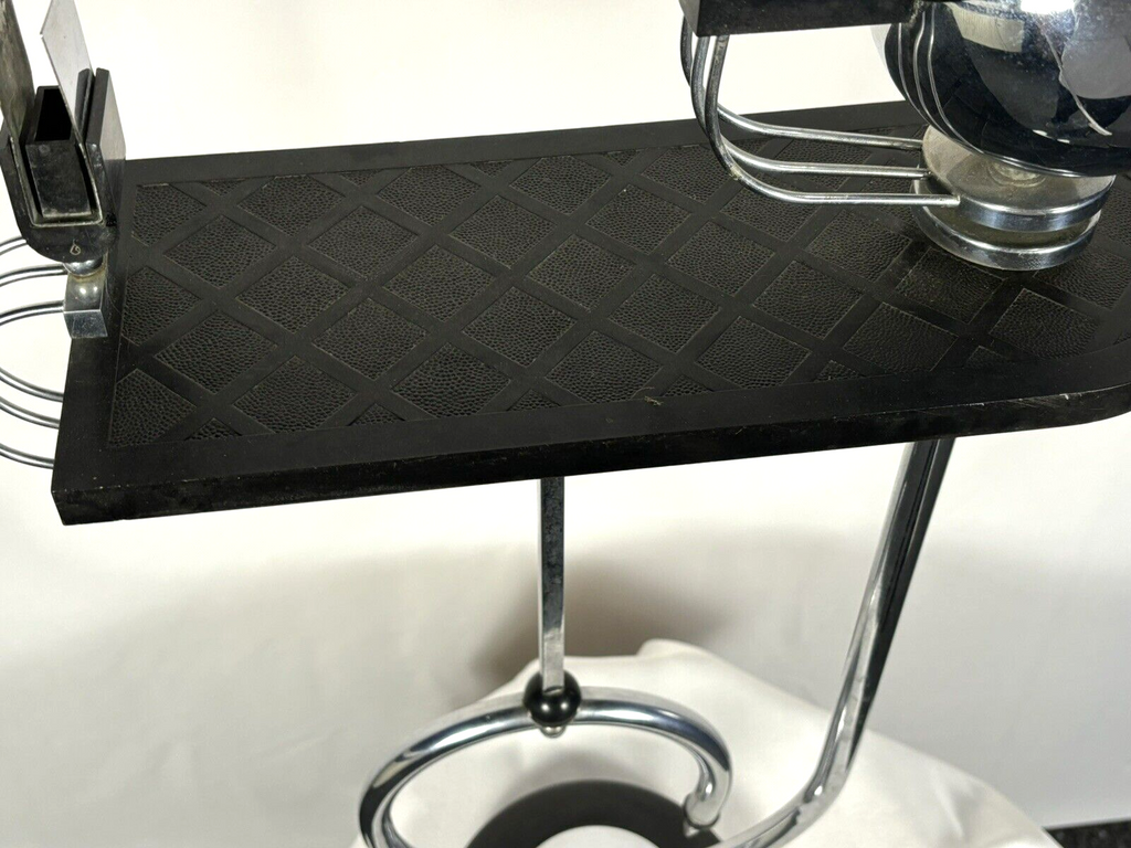 Standaschenbecher, Rauchertisch, Beistelltisch, Bauhaus, Stahlrohr, Art Deco