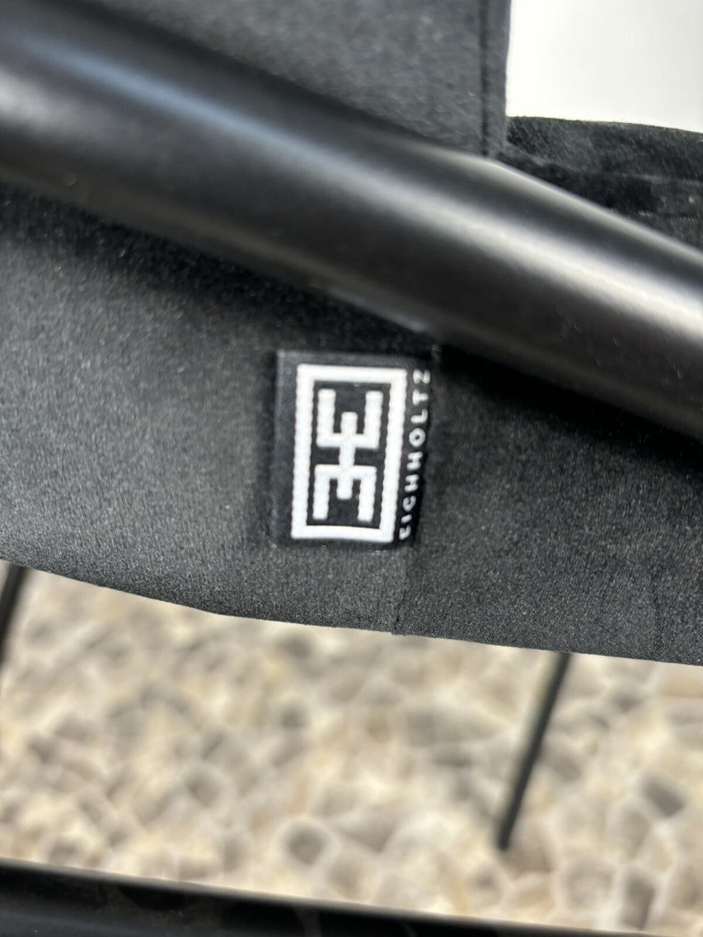 EICHHOLTZ Voltane Design Willis Esszimmerstuhl Mitternachtsblau Samtbez. Vintage