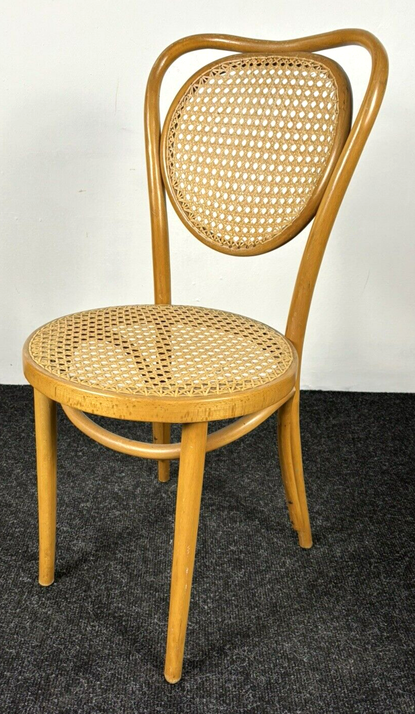 1 / 2 Kaffeehausstuhl ZPM Radomsko (Thonet Sessel Nr. 5) Bugholz Wiener Geflecht