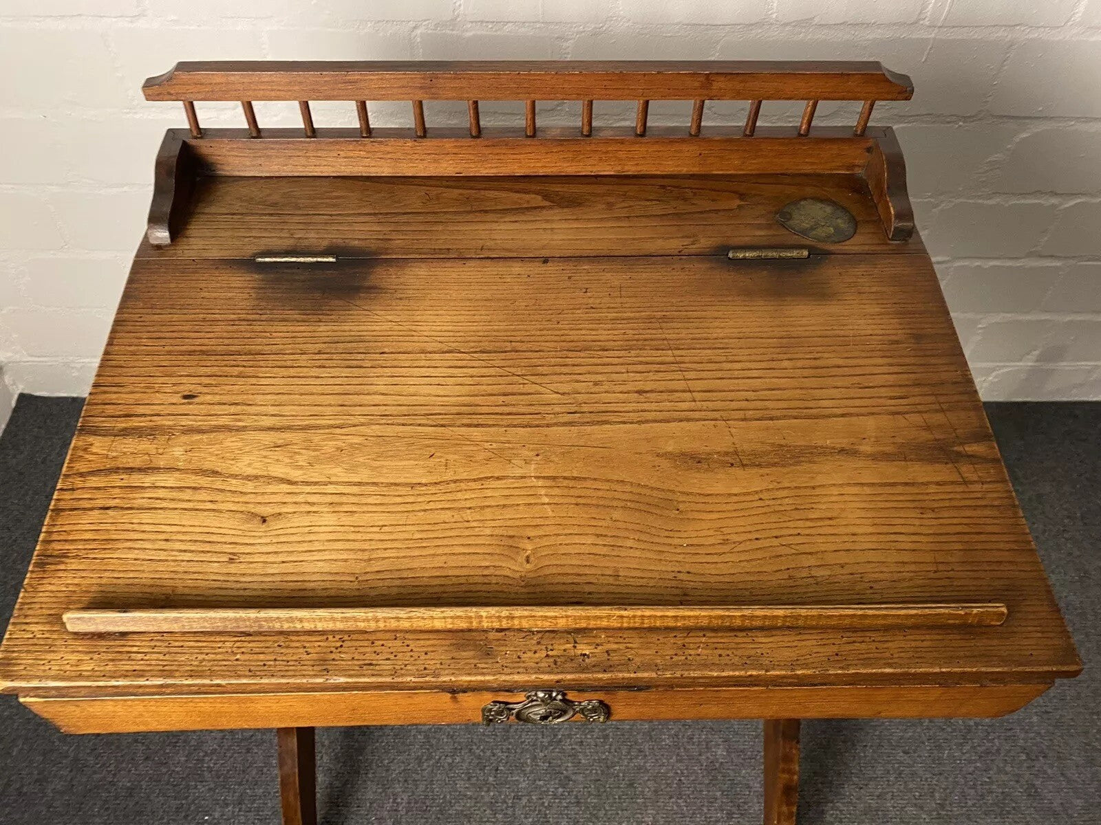 Antiker Holztisch, Schreibtisch, Massivholz, Sekretär, Zeichnentisch