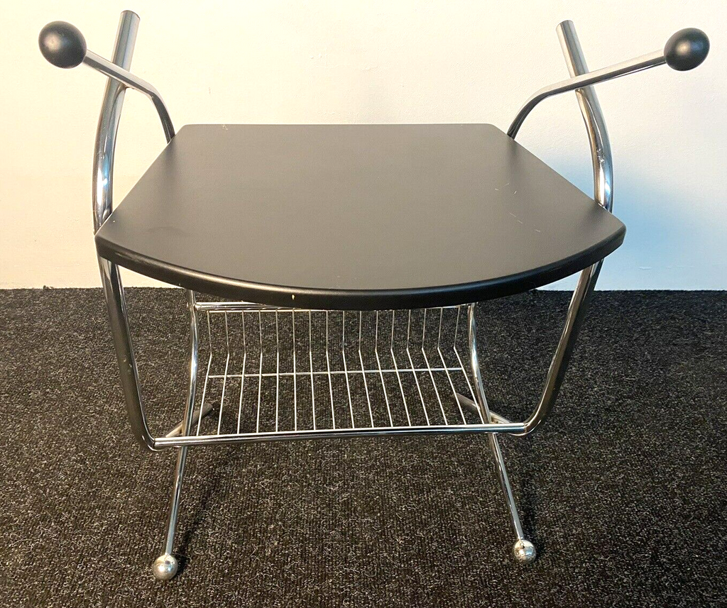 Beistelltisch Zeitungstisch Stahlrohr Chrom/ Schwarz Bauhaus