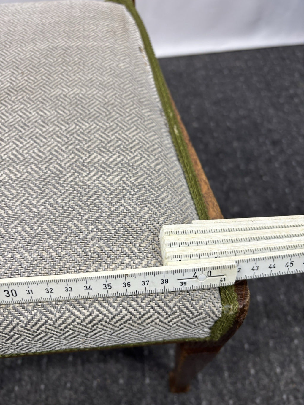 1 von 6 Holz Küchenstuhl Esszimmer Schnitzarbeiten Art Deco Vintage