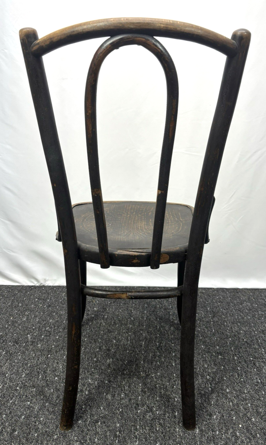 MUNDUS Kaffeehaus Stuhl Prägesitz Holz Art Deko Antik