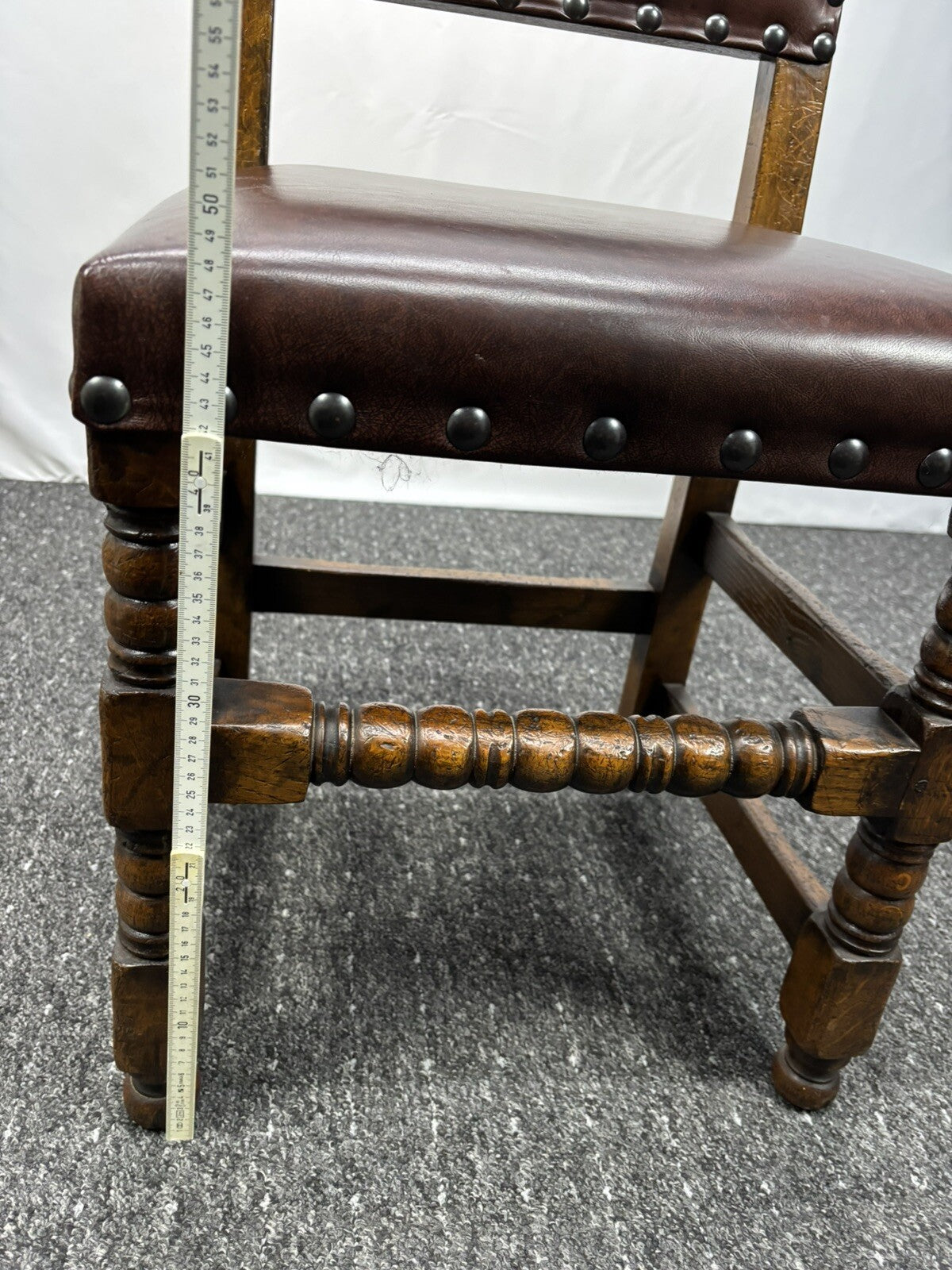 1 von 4 Lederstuhl Esszimmer Art Deco Vintage Massivholz gut gepolstert Büro