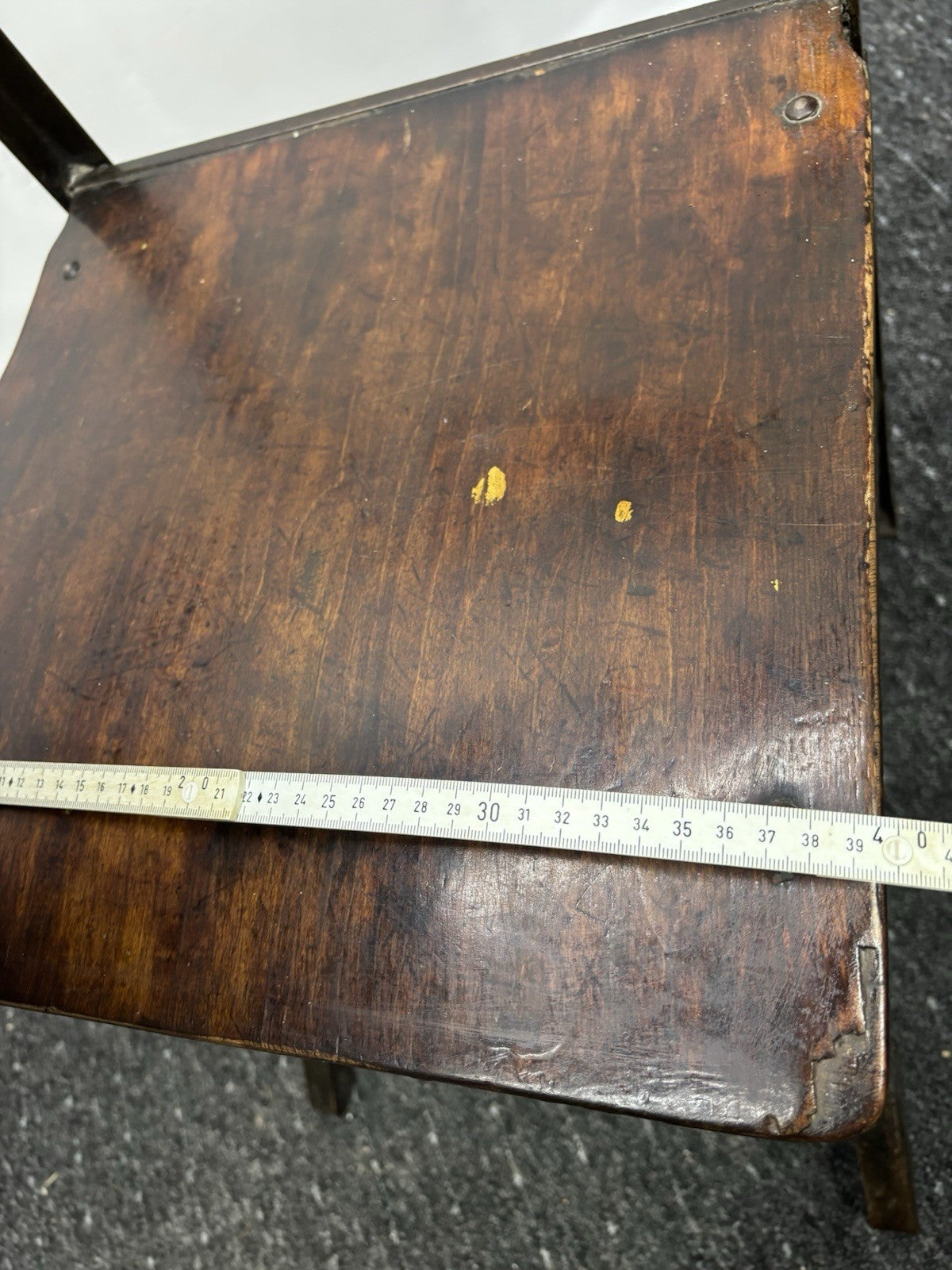 Universitäts- /Schulstuhl USA Desk Chair Massivholz Stahl Büro ca. 1930