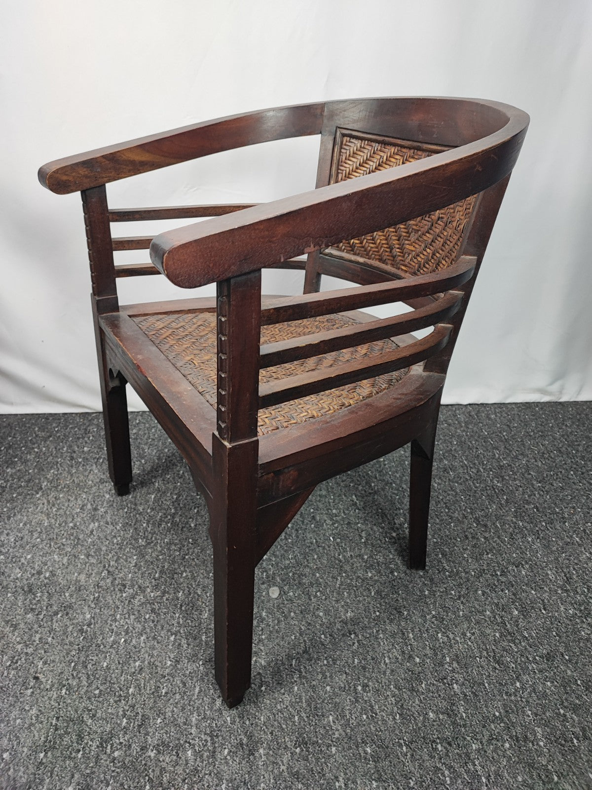 Kolonialstil Armlehnstuhl Massivholz Rattan Sessel Korbstuhl Wohnzimmer Braun