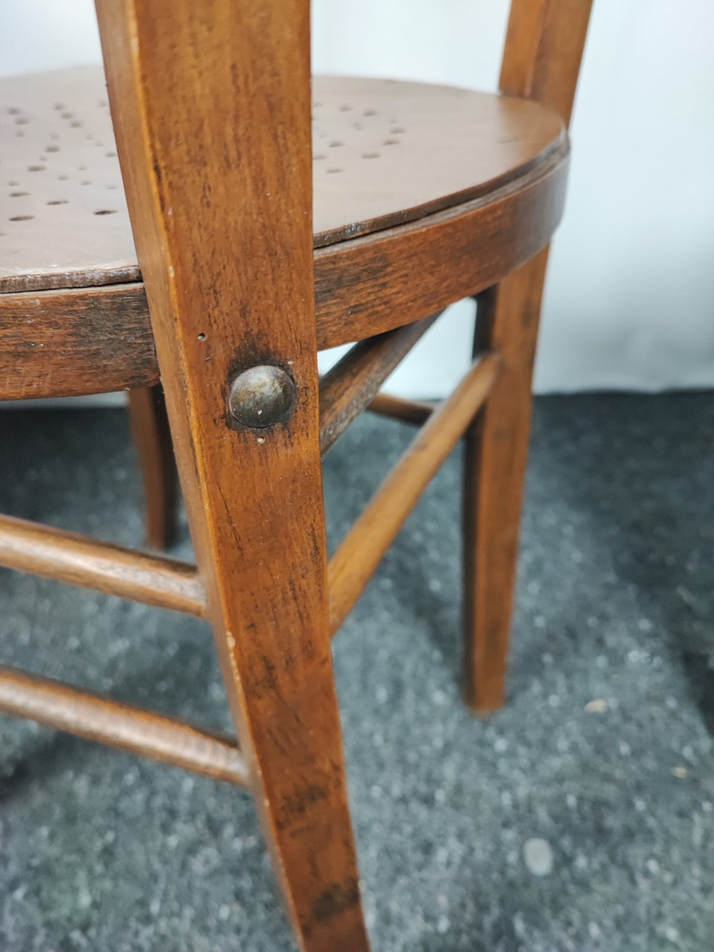 2x Vintage Bistrostuhl Café Stuhl Massivholz Sprossenlehne Küchenstuhl Braun